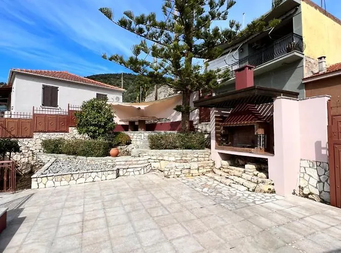 別荘 Antonios House バティ